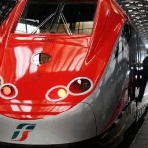 Fs continua l’espansione nel Regno Unito: con FirstGroup vince la gara per la West Coast inglese