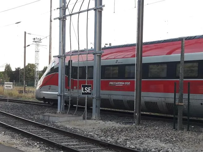 Trenitalia, il Frecciarossa 1000 va in Francia: Milano-Parigi da giugno 2020 in sei ore (meno del Tgv)