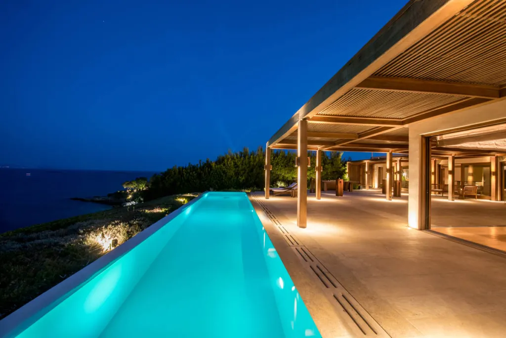 Island Art and Taste: lusso e panorami mozzafiato