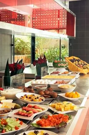 Novotel Athens: cena con vista