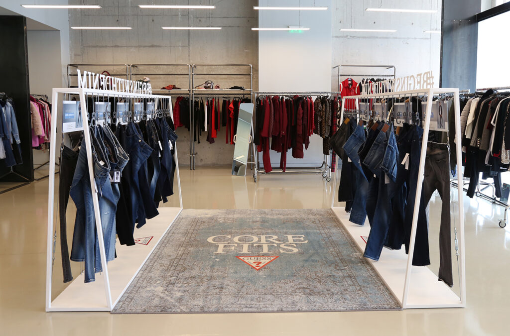 Η Shop & Trade επεκτείνει το δίκτυό της με νέα καταστήματα