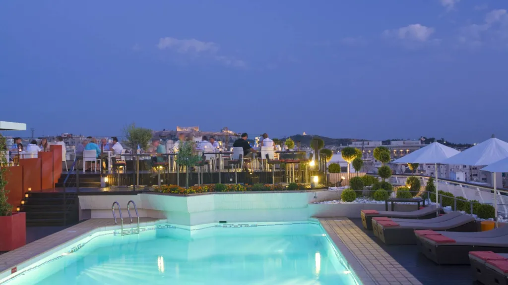Novotel Athens: cena con vista
