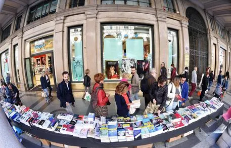 Libri, mercato italiano +3.8% nel 2019