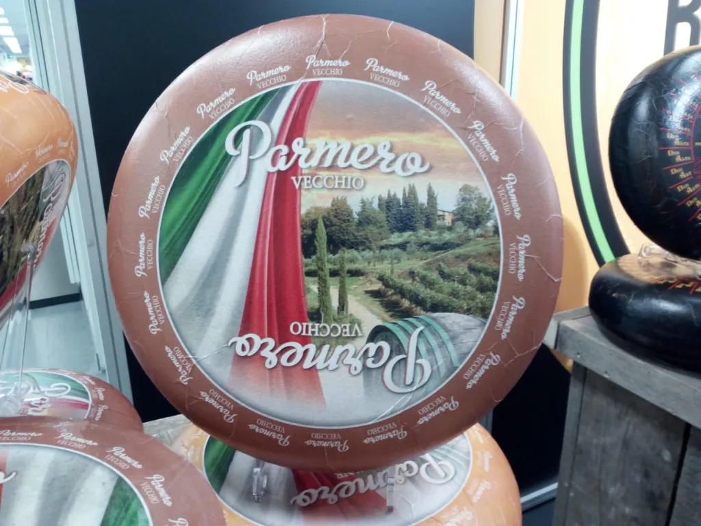 Made in Italy, a Colonia primo accordo contro “Italiana sounding” in UE firmato da Filiera Italia, Coldiretti, Fiera di Colonia e ICE