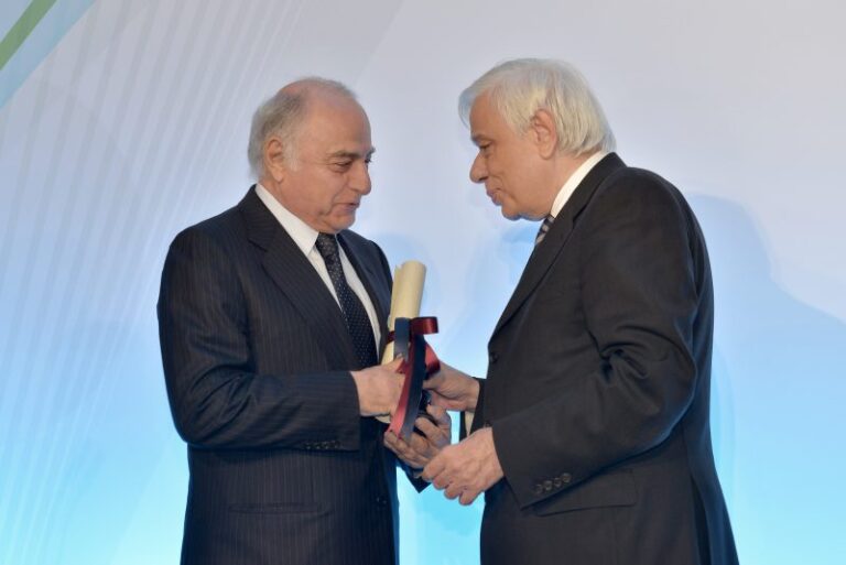 Συνέχεια Βραβείων για την MΕΓΑ ΠΡΟΪΟΝΤΑ ΑΤΟΜΙΚΗΣ ΥΓΙΕΙΝΗΣ