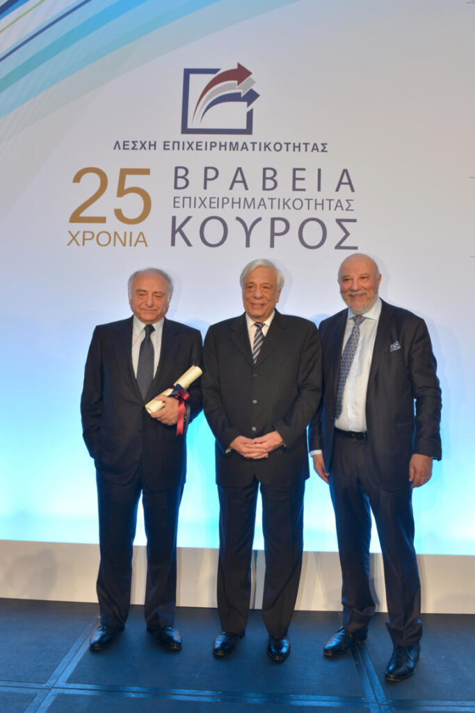 Συνέχεια Βραβείων για την MΕΓΑ ΠΡΟΪΟΝΤΑ ΑΤΟΜΙΚΗΣ ΥΓΙΕΙΝΗΣ