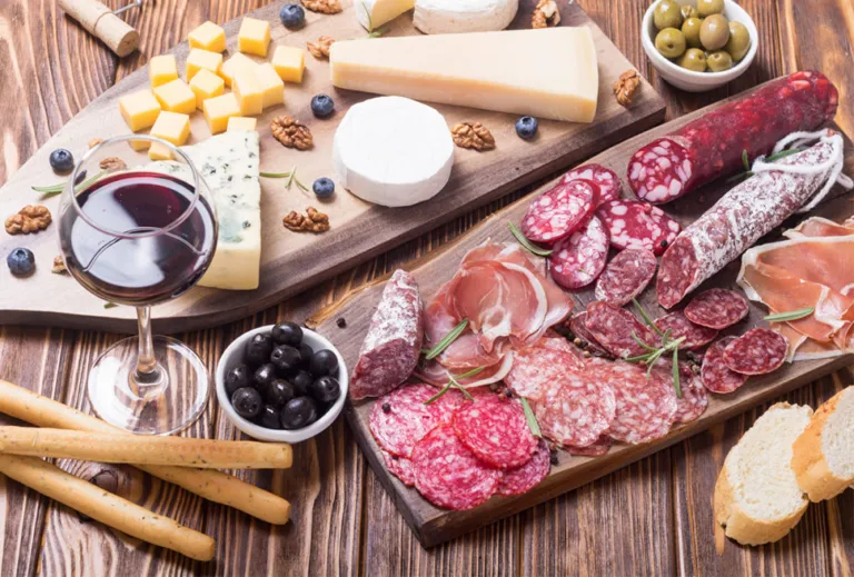 DOP e IGP valgono 14 miliardi: l’Italia vola con un export triplicato in 10 anni