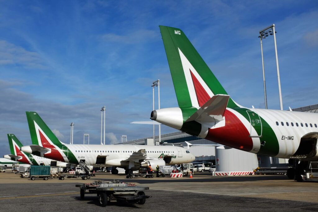 Alitalia: αυξήθηκαν τα έσοδα κατά 1,7%, και οι επιβάτες μακρινών πτήσεων κατά 4,7%