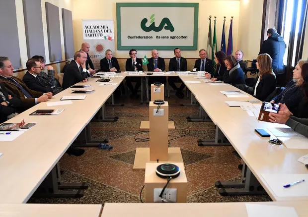 Vino e tartufo alleati per il made in Italy verso Expo Dubai