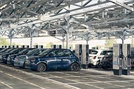 Οι Fiat Chrysler Automobiles και ENGIE EPS σχεδιάζουν τη συνεργασία τους για τη δημιουργία μια νέας εταιρείας που θα πρωταγωνιστήσει στον τομέα του e-Mobility και θα κάνει πιο εύκολη και προσιτή την ηλεκτροκίνηση στην Ευρώπη.