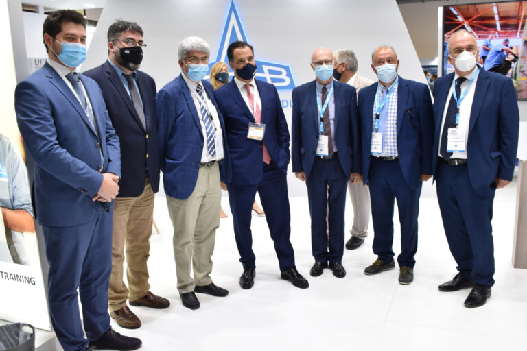 ΕΑΒ: Στοχεύοντας ψηλά και στη DEFEA