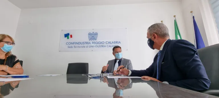 Assocamerestero “News”: Protocollo di intesa tra Confindustria Reggio Calabria e Camera di Commercio Italo-Ellenica di Atene
