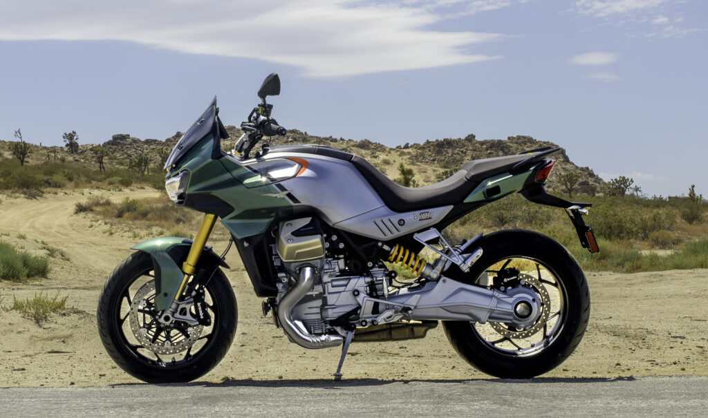 ΣΥΝΤΟΜΑ ΔΙΑΘΕΣΙΜΗ Η ΝΕΑ MOTO GUZZI V100 MANDELLO