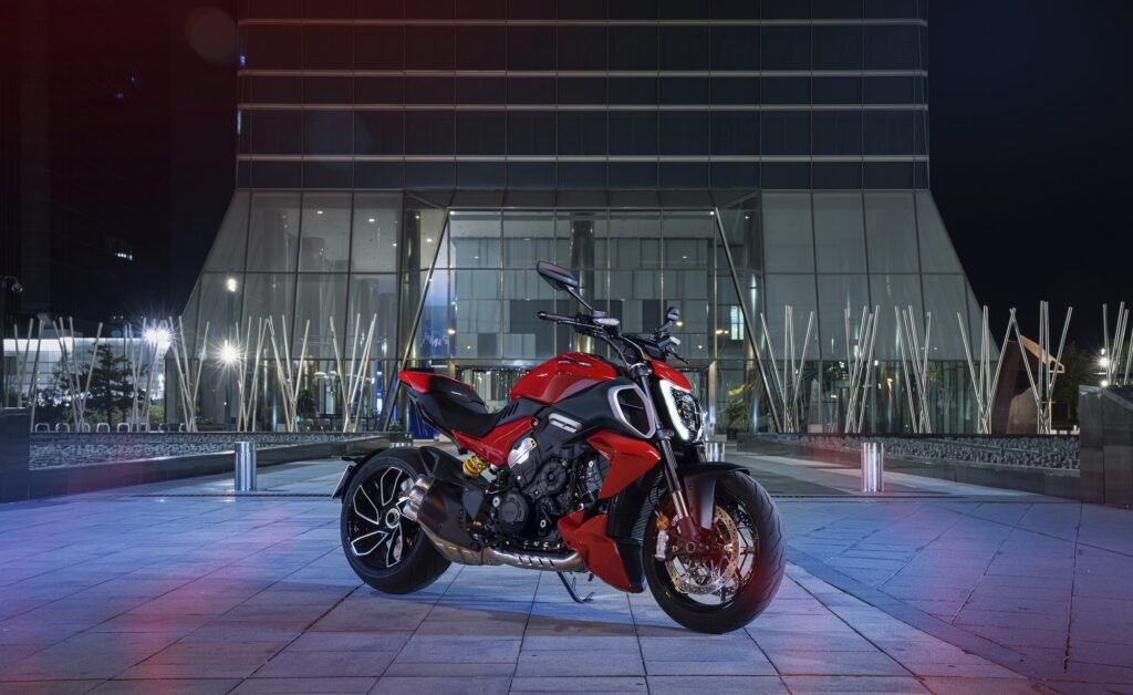 «Moto più bella» Η νέα Ducati Diavel V4 ψηφίστηκε «H πιο όμορφη μοτοσυκλέτα» της EICMA 2022