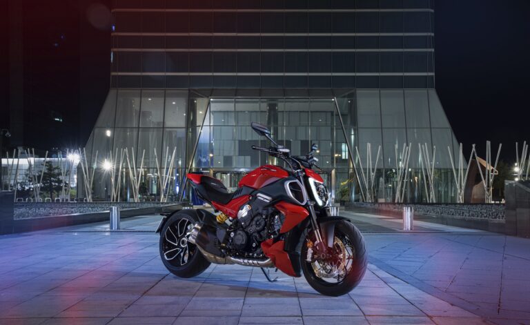 «Moto più bella» Η νέα Ducati Diavel V4 ψηφίστηκε «H πιο όμορφη μοτοσυκλέτα» της EICMA 2022
