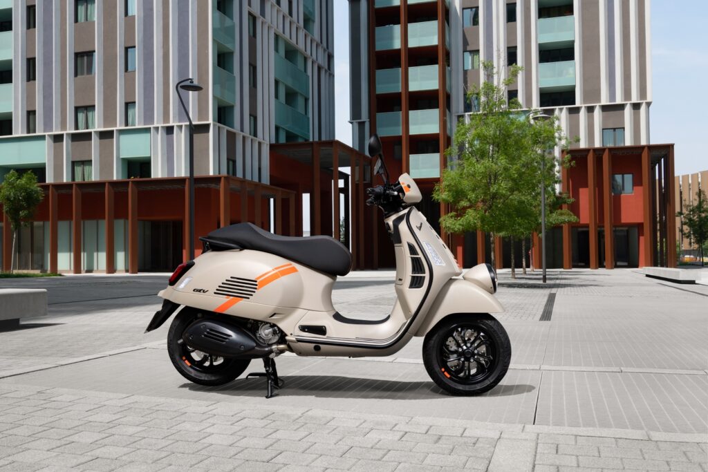 NEA VESPA Gtv, ΤΟ ΣΤΥΛ VESPA ΔΕΝ ΗΤΑΝ ΠΟΤΕ ΤΟΣΟ ΣΠΟΡ