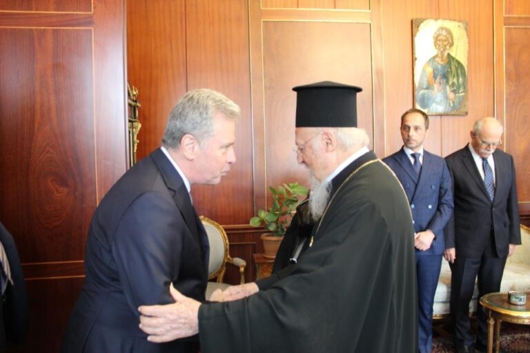 ΠΡΟΕΔΡΟΣ ΕΛΛΗΝΟ-ΙΤΑΛΙΚΟΥ ΕΠΙΜΕΛΗΤΗΡΙΟΥ ΑΘΗΝΑΣ: Μετά την συνάντηση με τον Οικουμενικό Πατριάρχη προαναγγέλλει συνάντηση με τον Πάπα της Ρώμης! (ΒΙΝΤΕΟ)