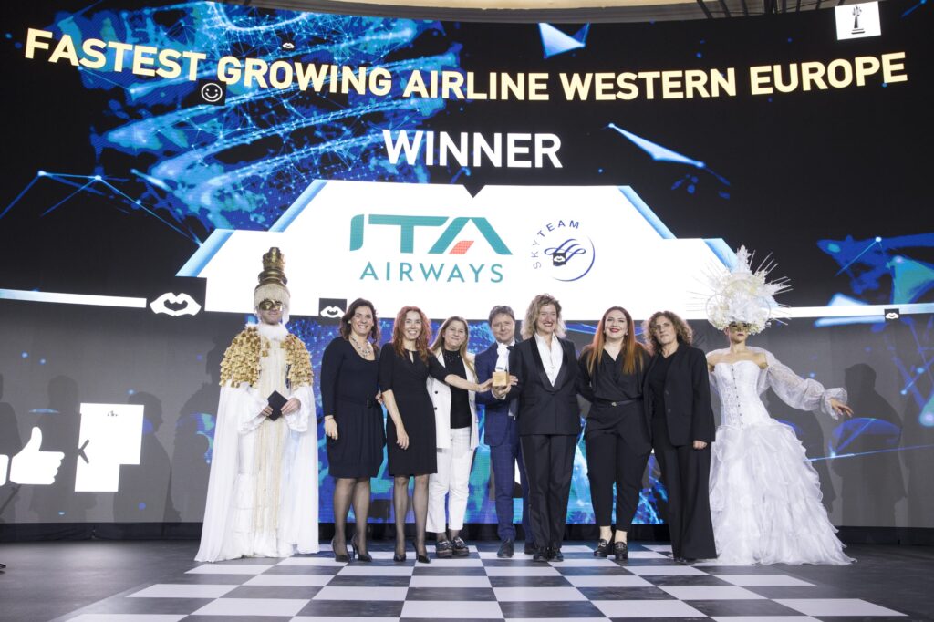 Η ITA AIRWAYS ΛΑΜΒΑΝΕΙ ΤΟ ΒΡΑΒΕΙΟ ΤΗΣ ΤΑΧΥΤΕΡΑ ΑΝΑΠΤΥΣΣΟΜΕΝΗΣ ΑΕΡΟΠΟΡΙΚΗΣ ΕΤΑΙΡΕΙΑΣ ΣΤΗΝ ΑΓΟΡΑ ΤΗΣ ΔΥΤΙΚΗΣ ΕΥΡΩΠΗΣ