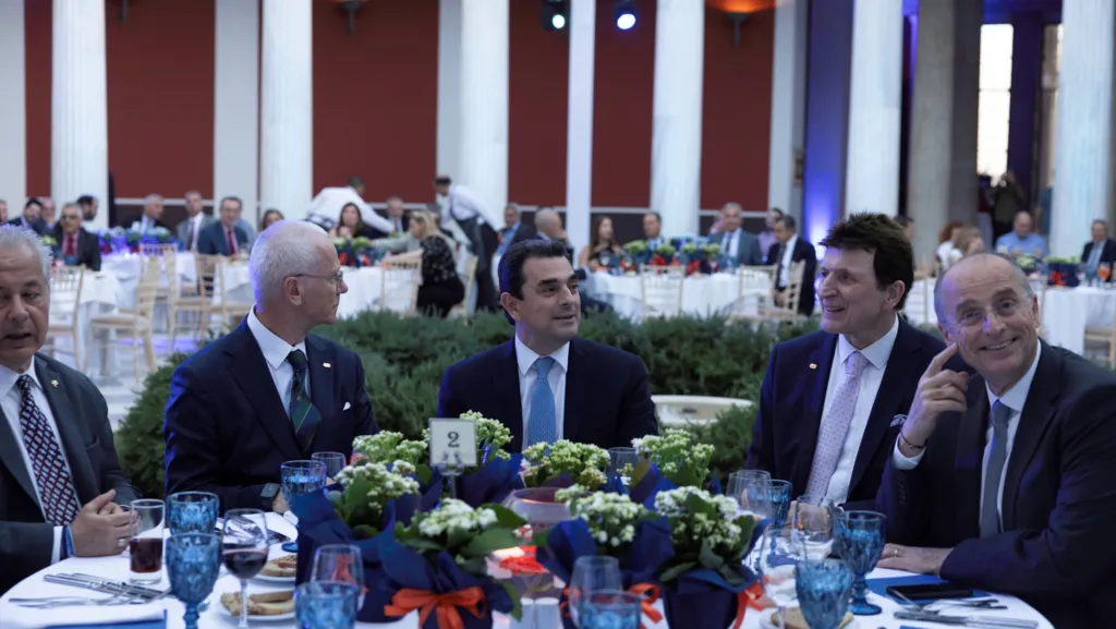 La ICAP CRIF ha celebrato il suo 60° anniversario dalla fondazione con un Cena di Gala al Zappeion Megaron per i suoi clienti, con la partecipazione di rappresentanti del governo e importanti mezzi di comunicazione/media.