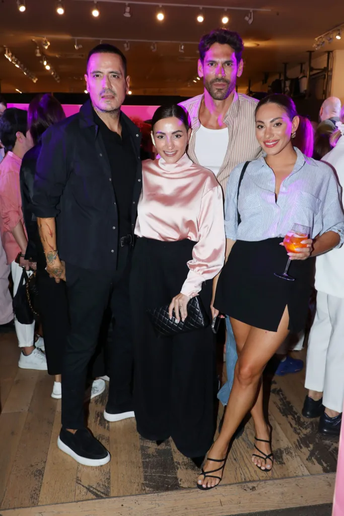 Chiara Ferragni in Grecia per il lancio della nuova linea make up