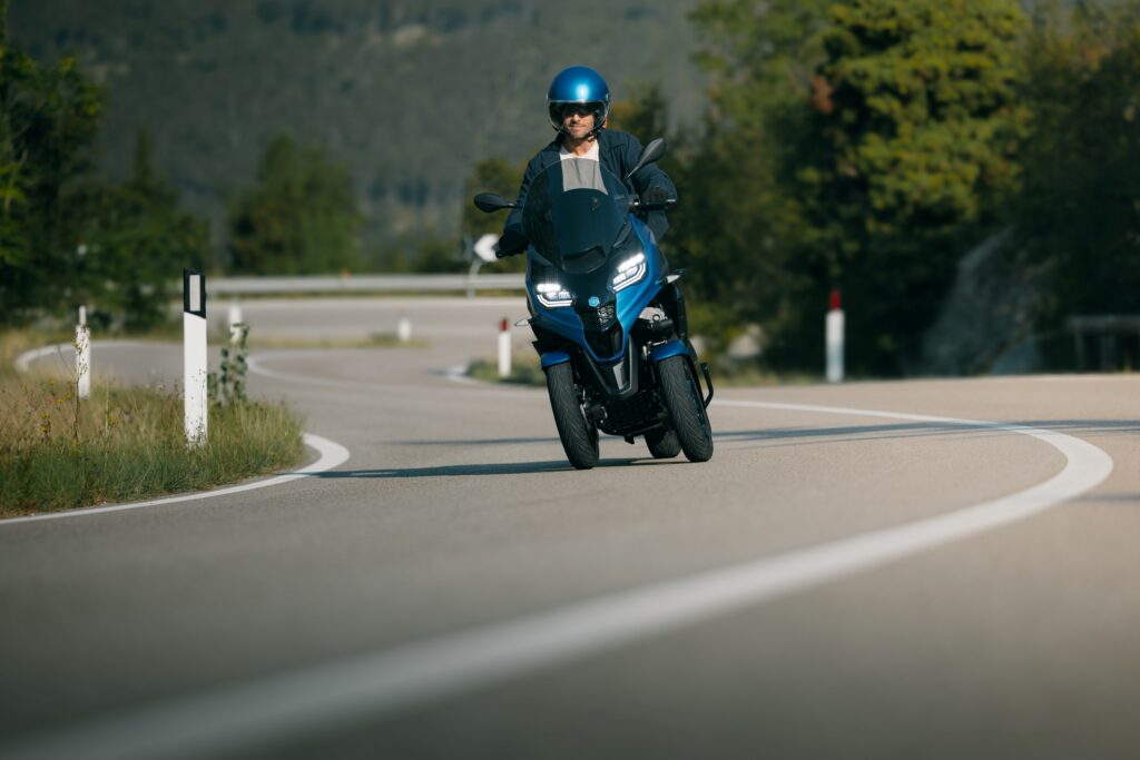 ΝΕΟ PIAGGIO MP3 310