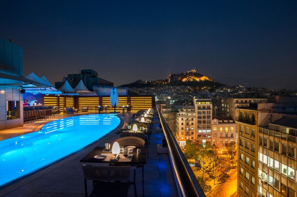 Στρατηγική συνεργασία της GM Hotels Α.Ε., με τον πολυβραβευμένο Chef Έκτορα Μποτρίνι.