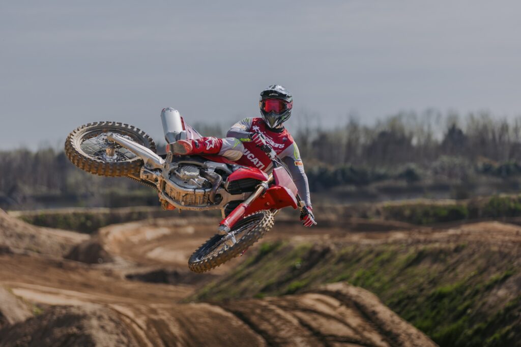 Ducati Desmo450 MX:  Η πρώτη μοτοσικλέτα motocross με το DNA της Ducati!