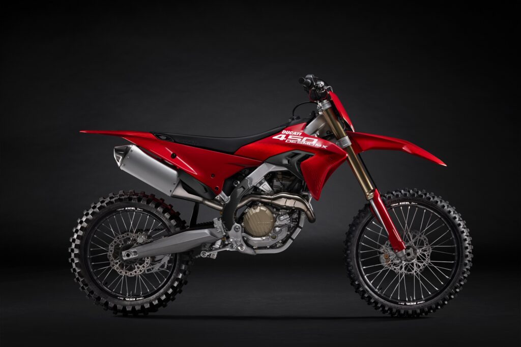 Ducati Desmo450 MX:  Η πρώτη μοτοσικλέτα motocross με το DNA της Ducati!