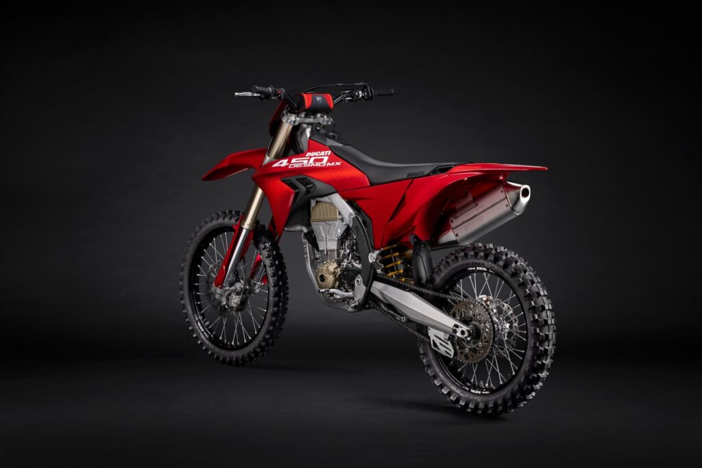Ducati Desmo450 MX:  Η πρώτη μοτοσικλέτα motocross με το DNA της Ducati!