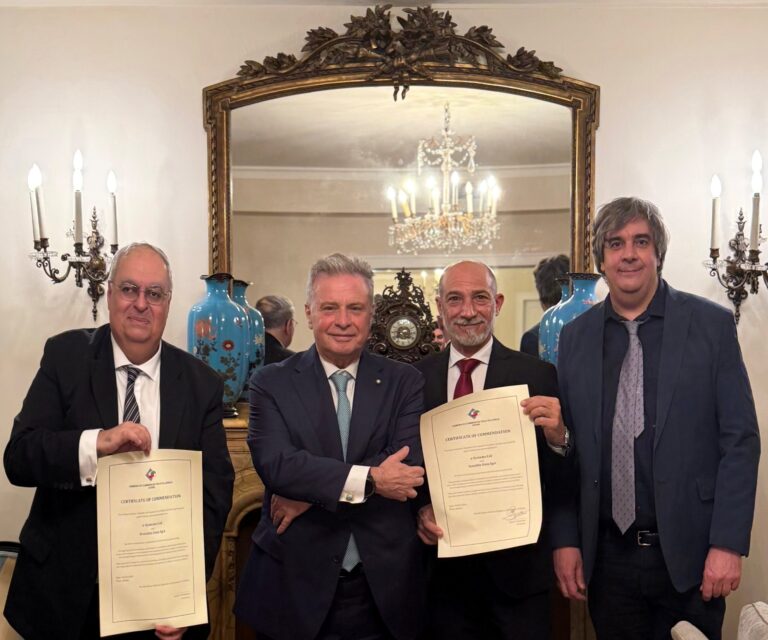 ‘Επαινος του Έλληνο-Ιταλικού Επιμελητηρίου Αθήνας στις εταιρείες “e-Systems” και “Sensible Data” για την ενίσχυση των εμπορικών δεσμών μεταξύ Ελλάδας και Ιταλίας
