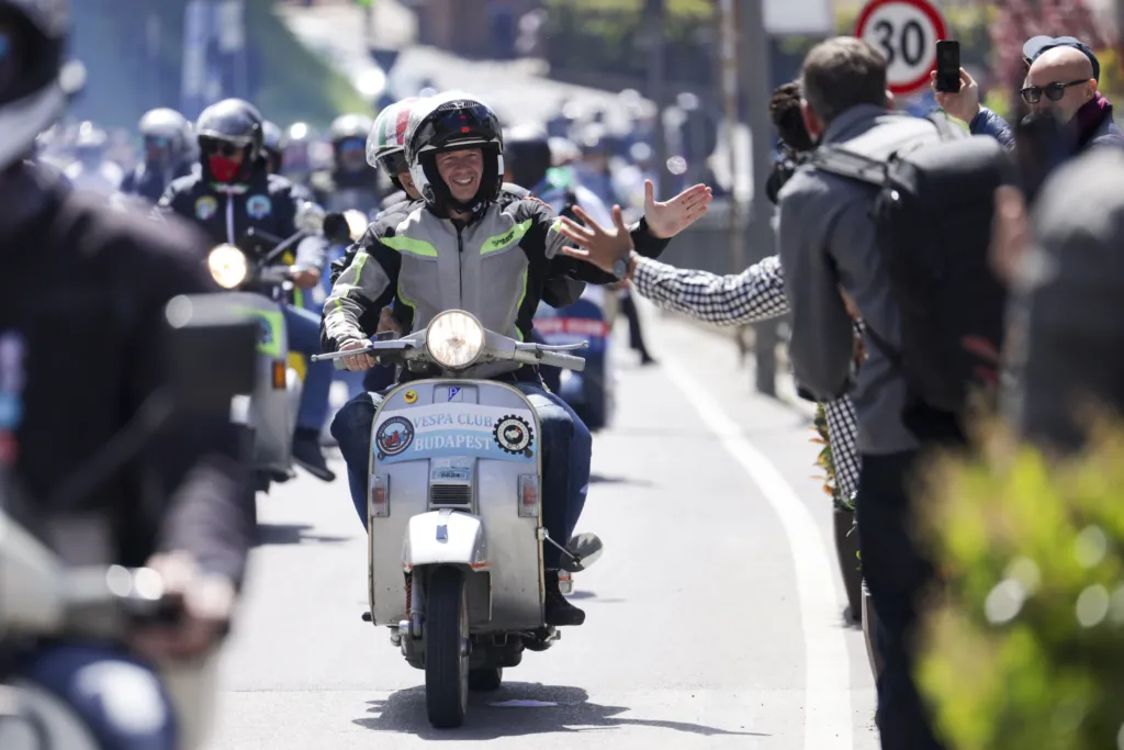 PIAGGIO GROUP E ROMA CELEBRANO GLI 80 ANNI DI VESPA / VESPA ROMA 2026 – 80 ANNI DI UN’ICONA