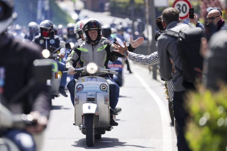 Ο ΟΜΙΛΟΣ PIAGGIO ΚΑΙ Η ΡΩΜΗ ΓΙΟΡΤΑΖΟΥΝ ΤΑ 80 ΧΡΟΝΙΑ ΤΗΣ VESPA  VESPA ROMA 2026 – 80 YEARS OF AN ICON   